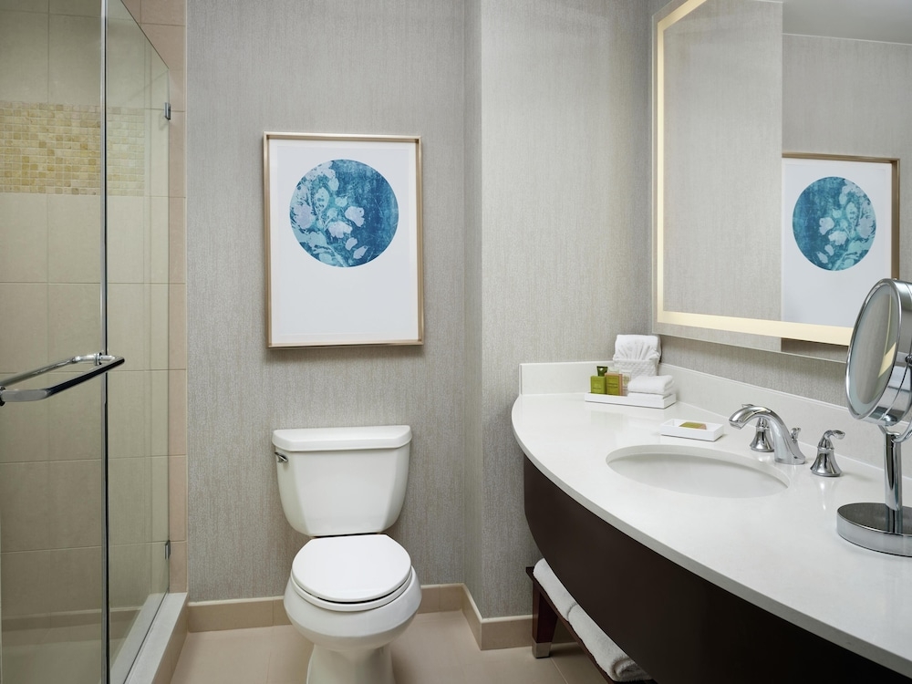 バスルームのシャワー