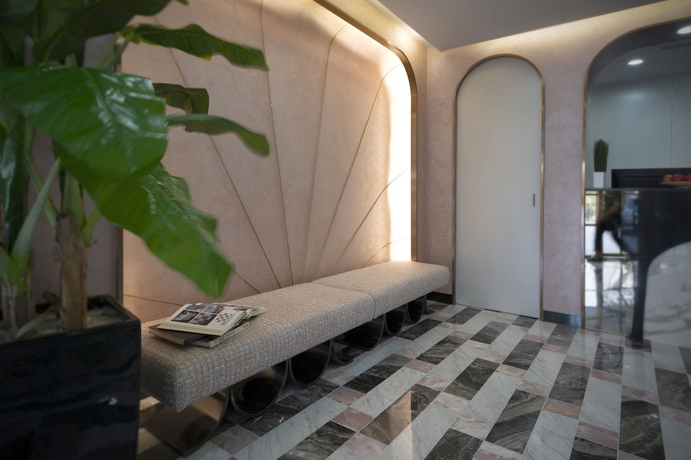 ロビー応接スペース