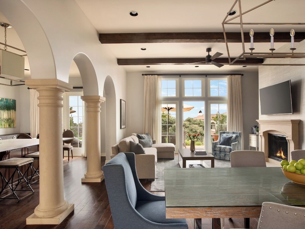 リビング エリア