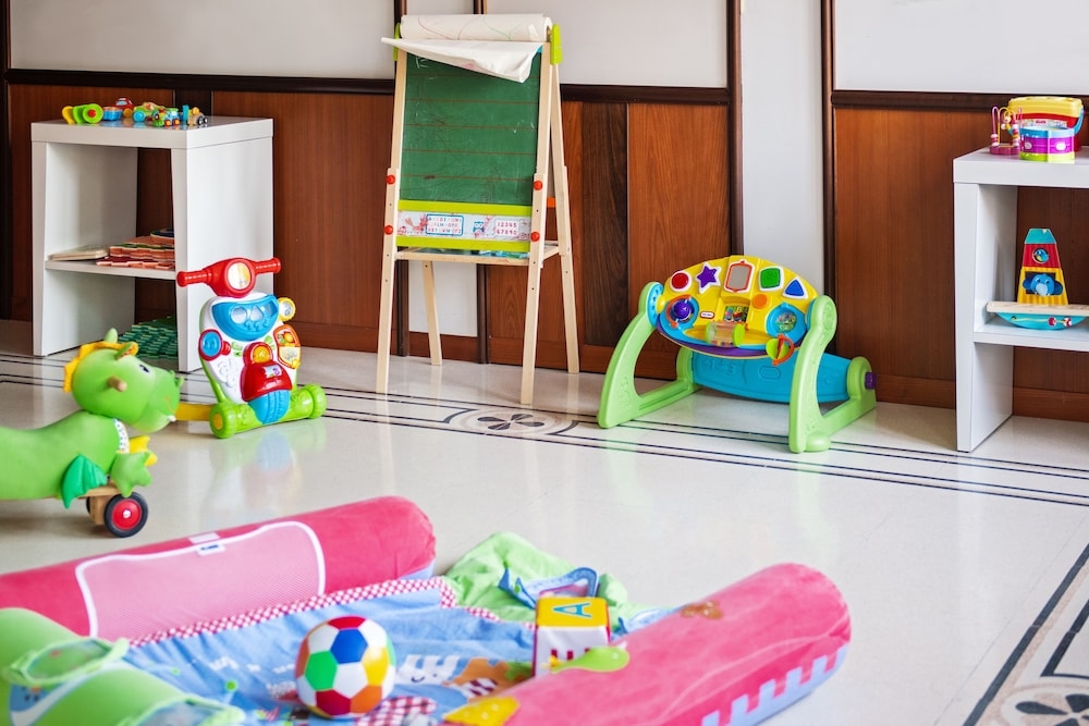 子供用の遊び場 - 屋内