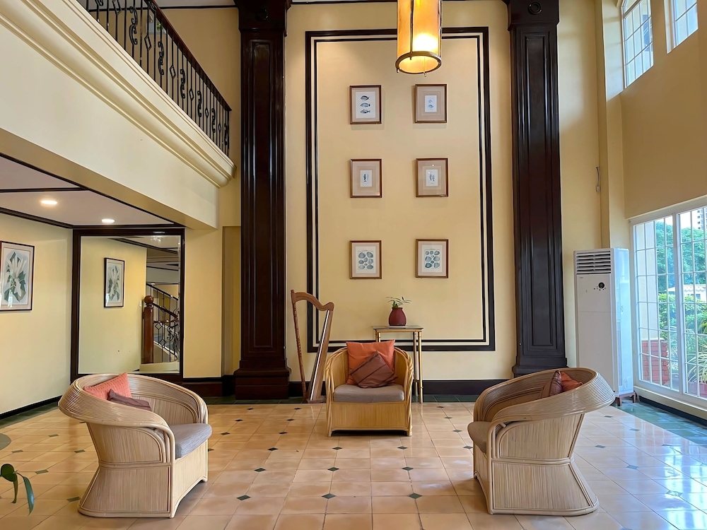 ロビー応接スペース