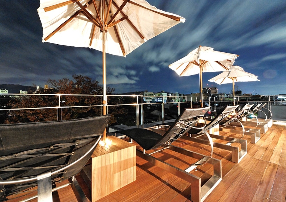 屋外バンケット スペース