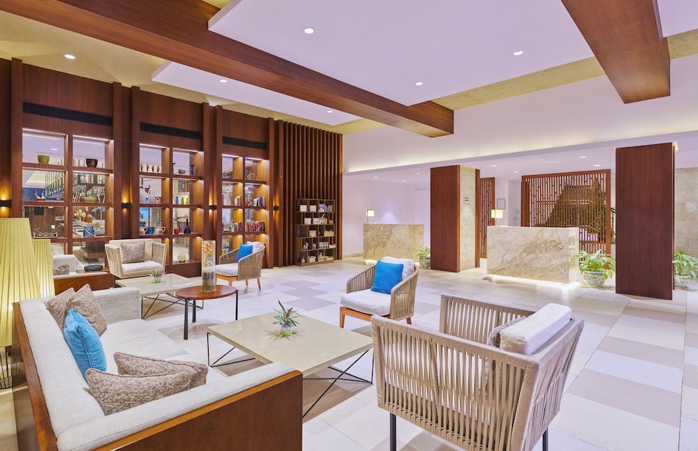 ロビー応接スペース