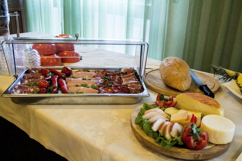 朝食ビュッフェ