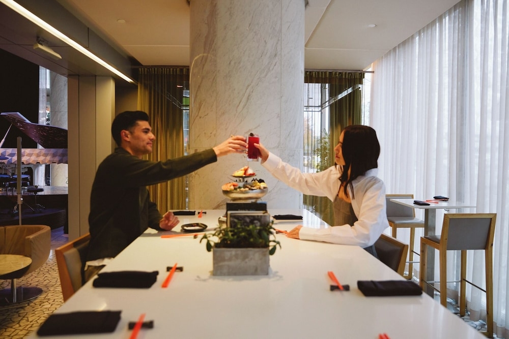 ロビーラウンジ