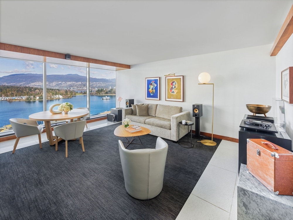 リビング エリア