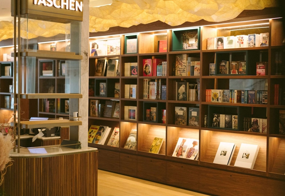 デザイナーショップ