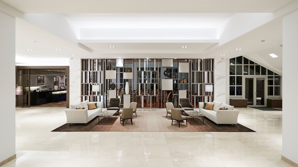 ロビー応接スペース