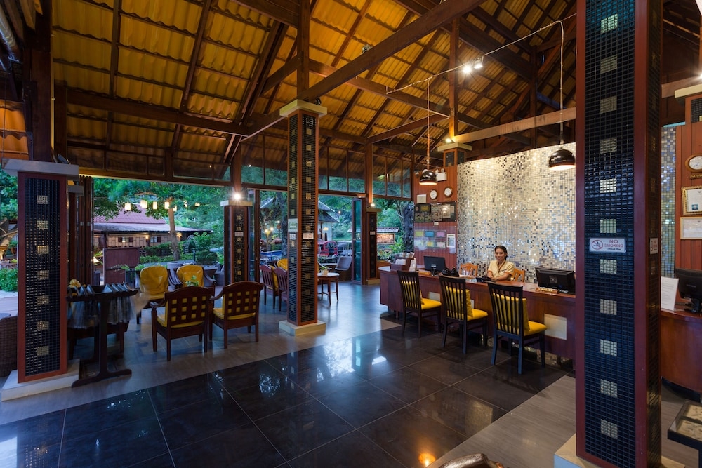 ロビー応接スペース