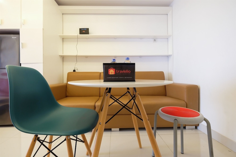 客室内のダイニングエリア