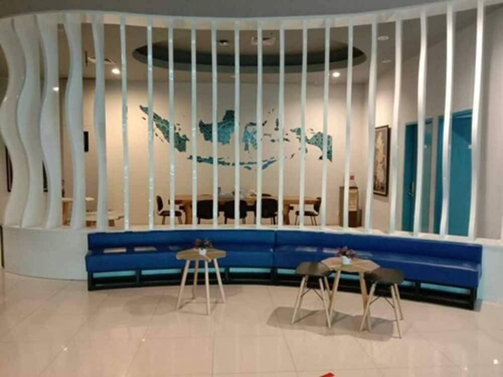 ロビー応接スペース