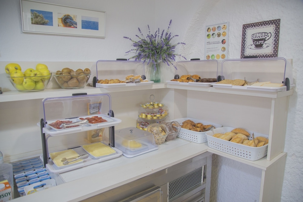 朝食ビュッフェ