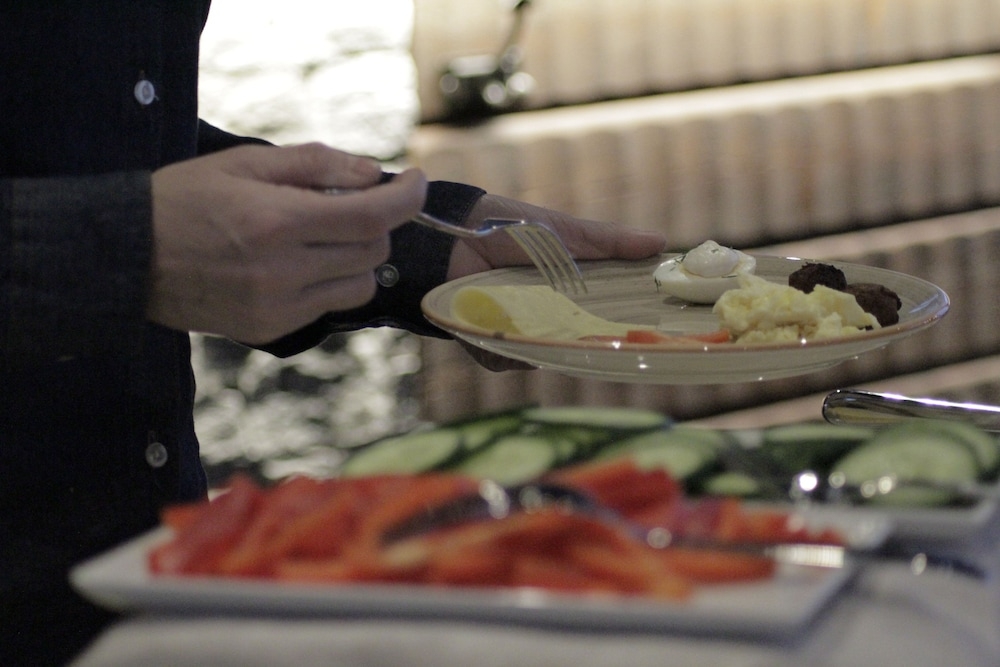 朝食ビュッフェ