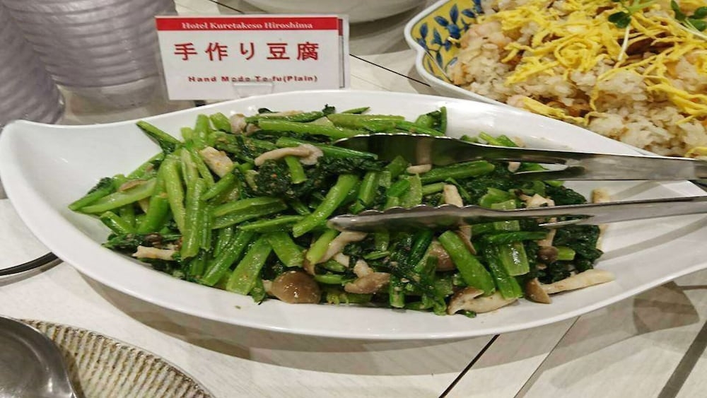 朝食ビュッフェ