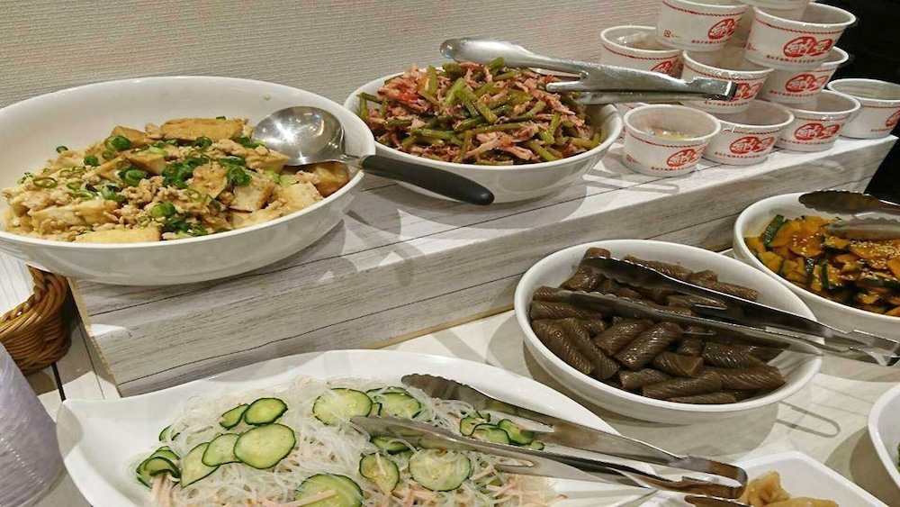 朝食ビュッフェ