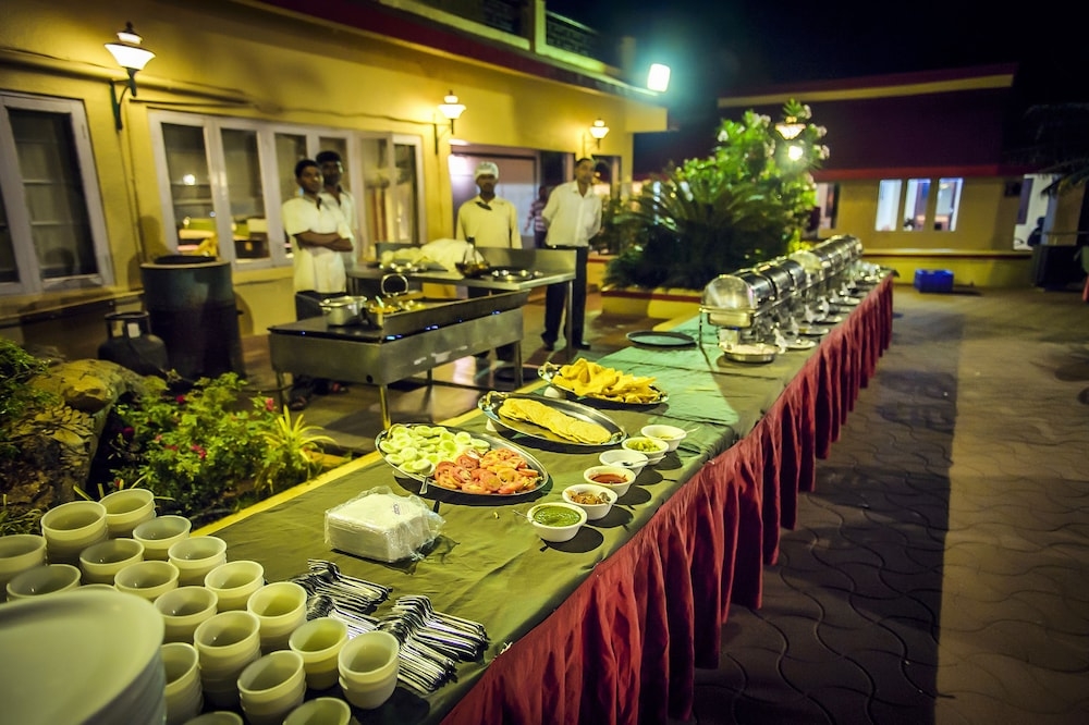 屋外バンケット スペース