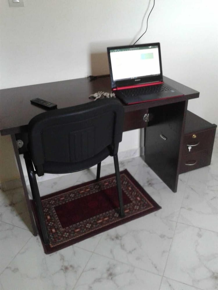 客室内のダイニングエリア