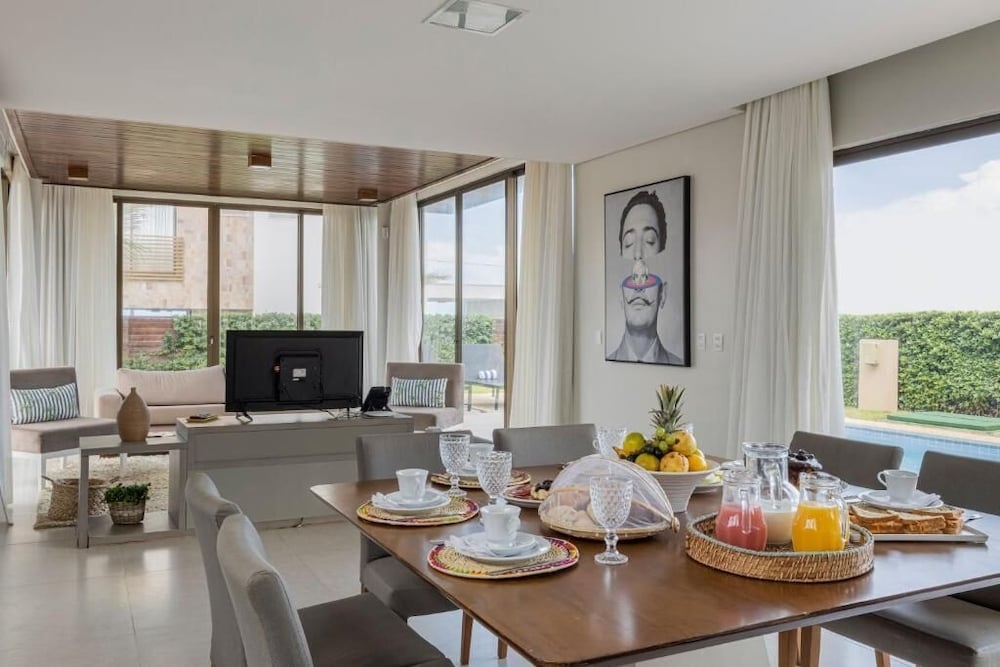 リビング エリア