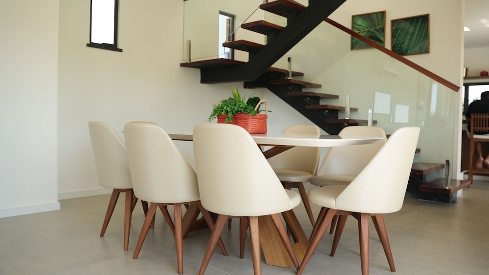 ダイニングルーム