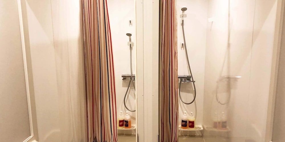 共用バスルーム