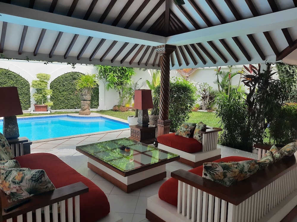 リビング エリア