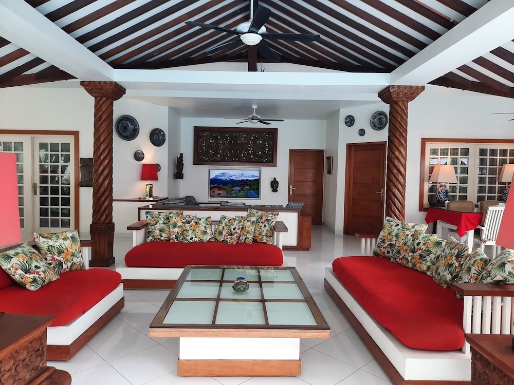 リビング エリア