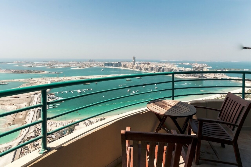 バルコニーからの眺望