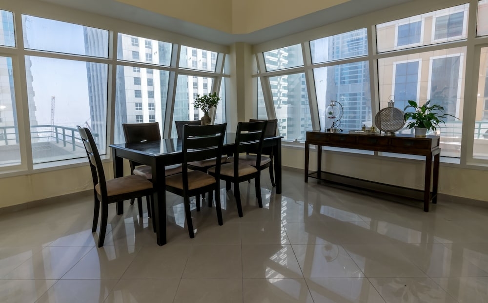 リビングルーム