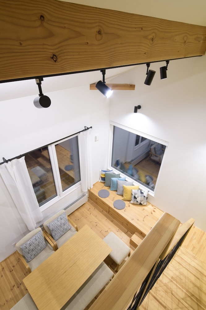 リビング エリア