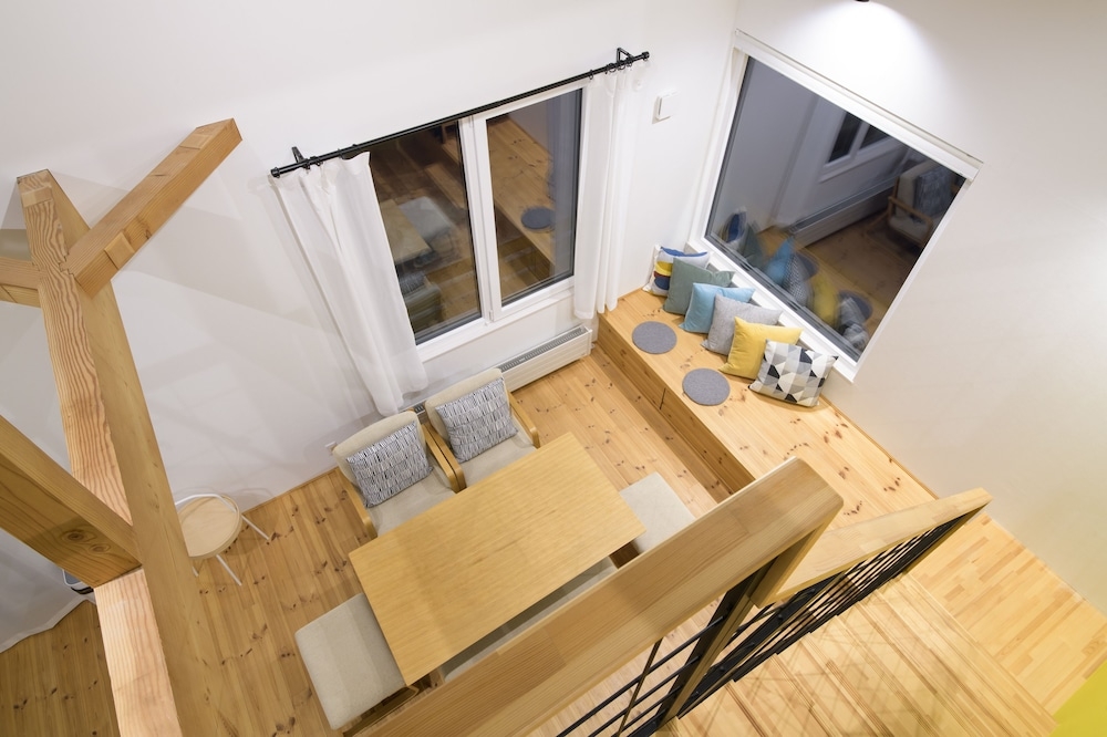 リビング エリア