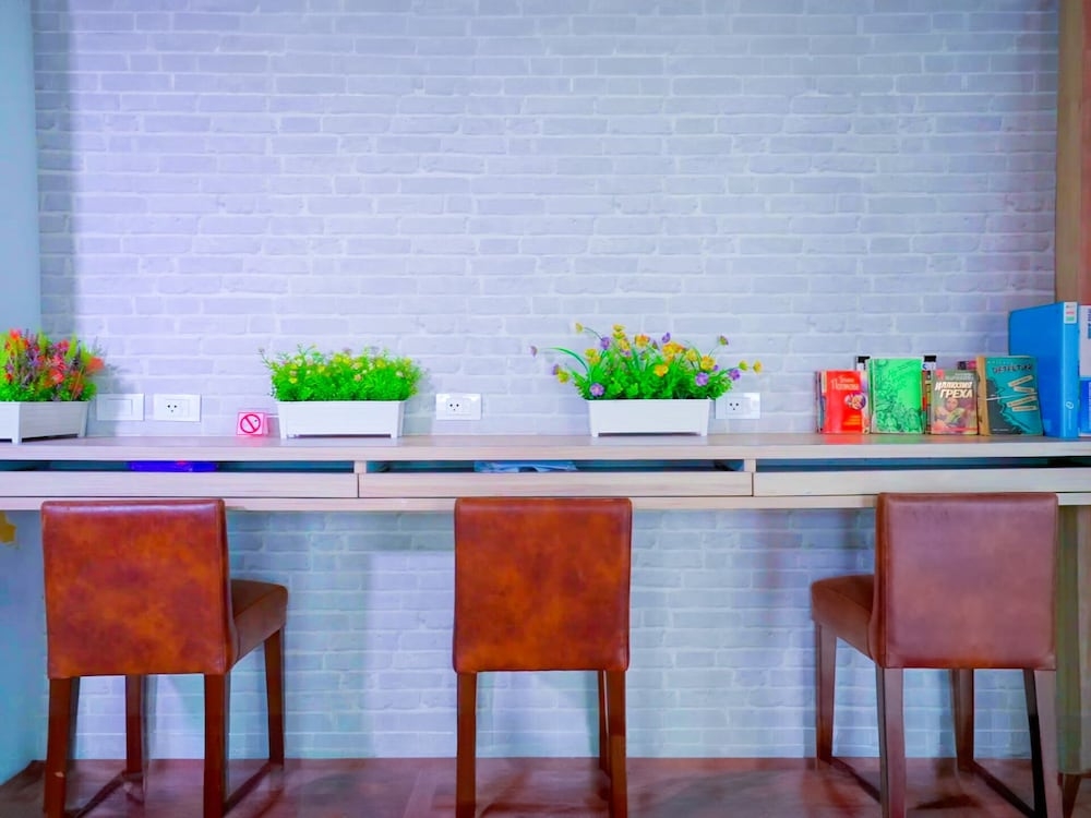 ロビーラウンジ