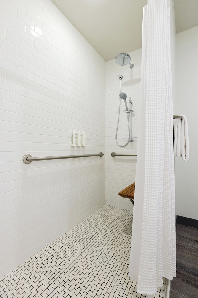 バリアフリー バスルーム