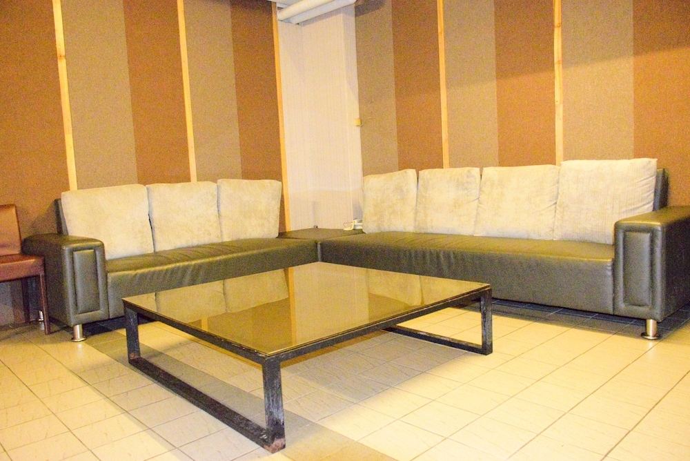 カラオケ ルーム