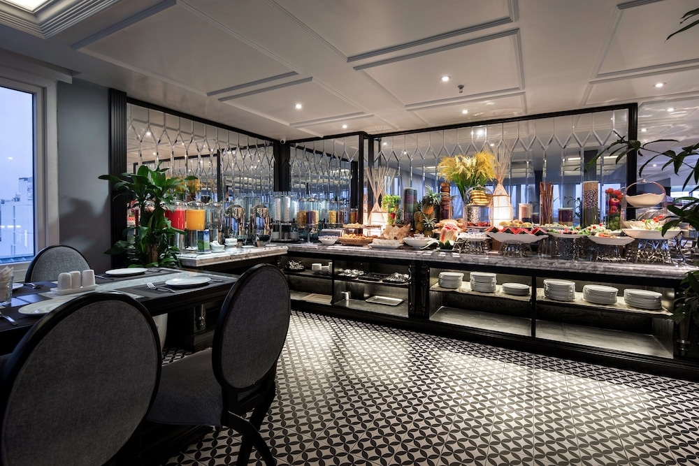 朝食ビュッフェ