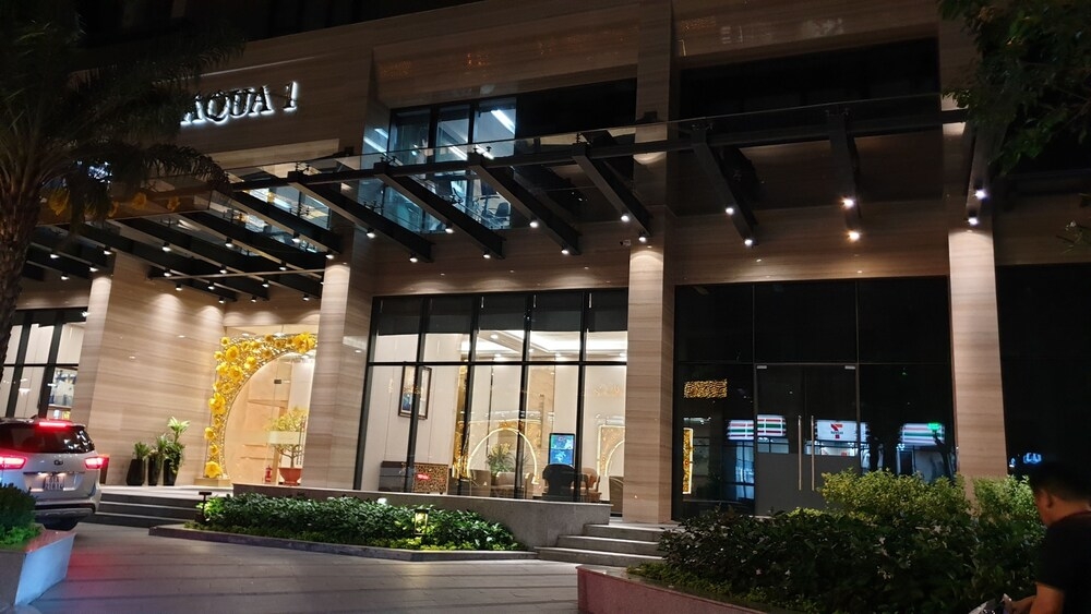 レセプション ホール