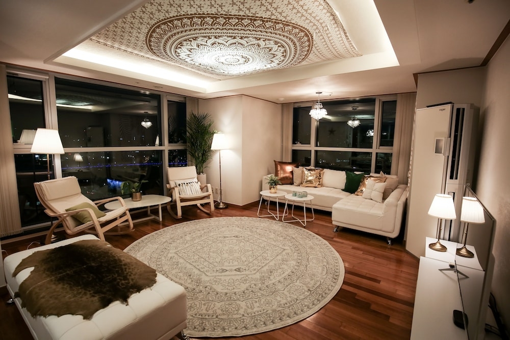 リビングルーム