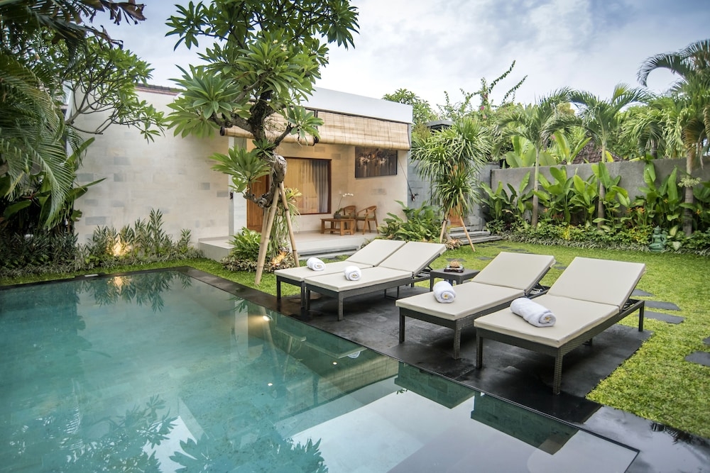 プライベートプール