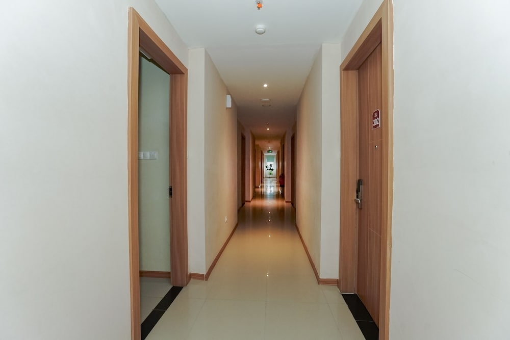 内部エントランス