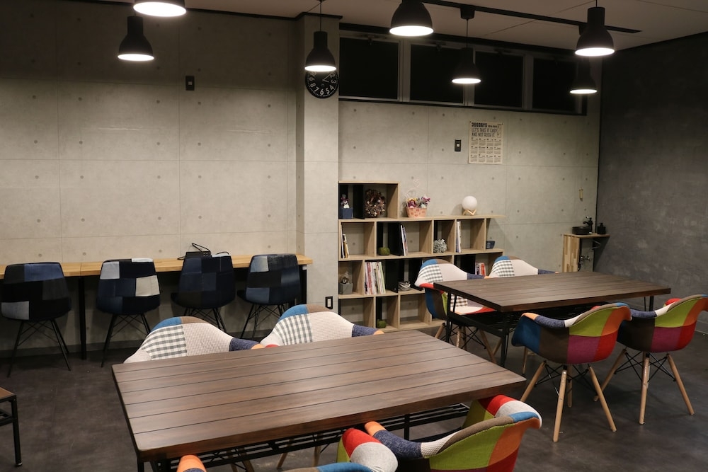 ロビーラウンジ