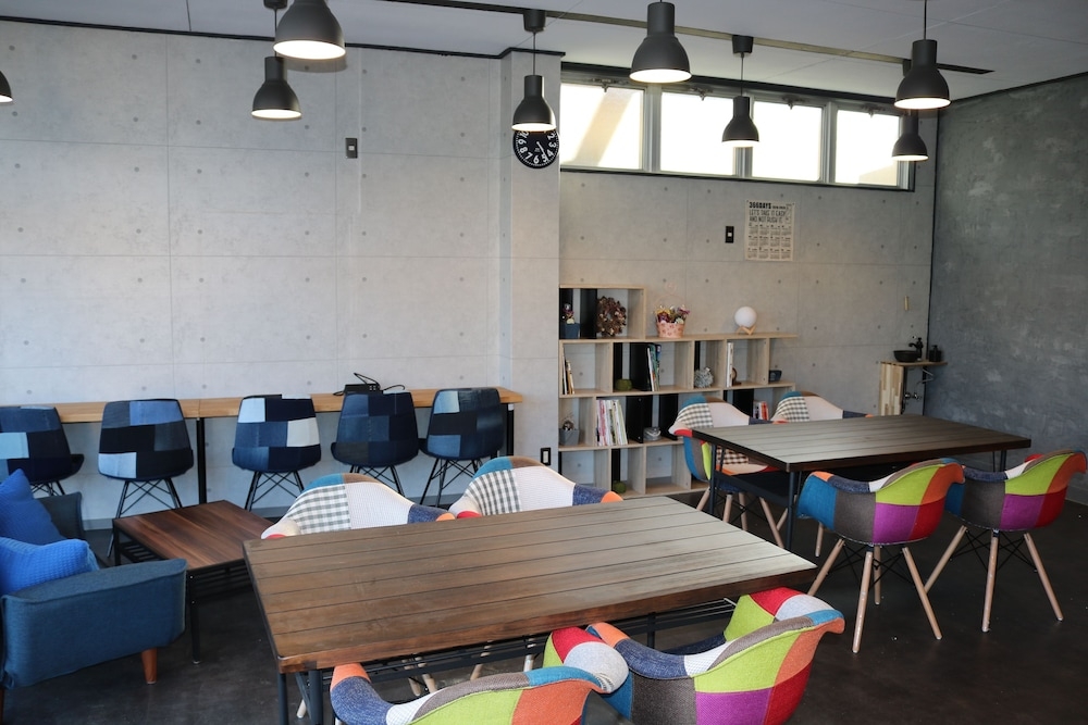 ロビーラウンジ