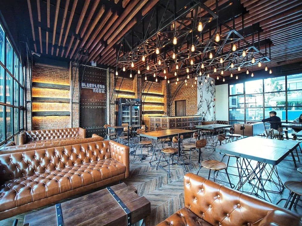 ロビー応接スペース