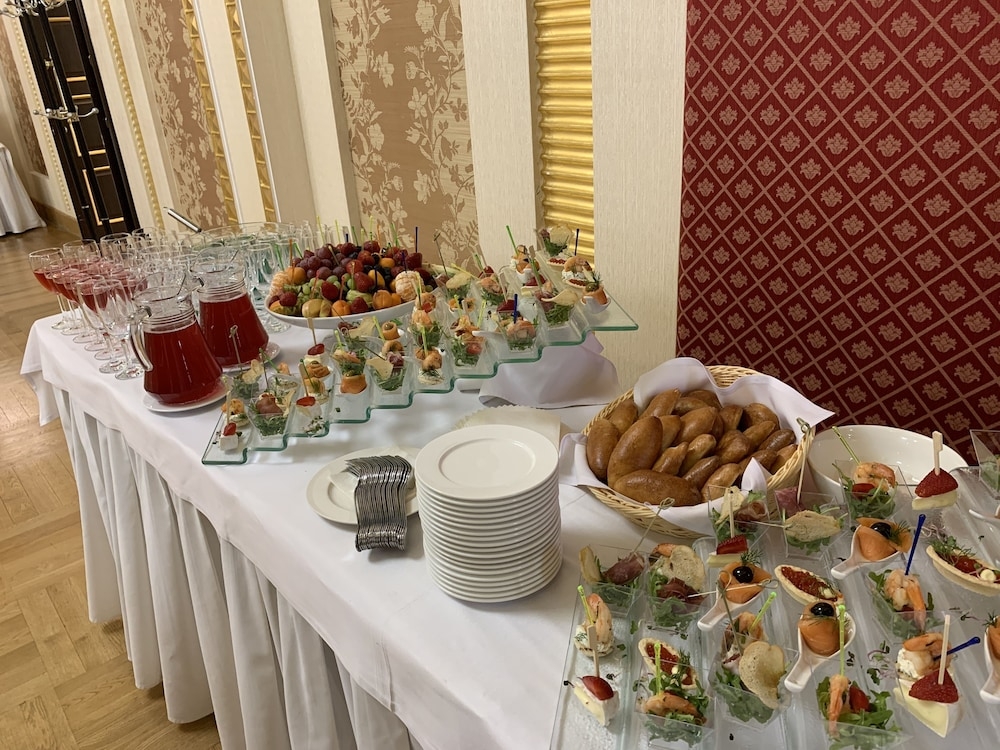 朝食ビュッフェ