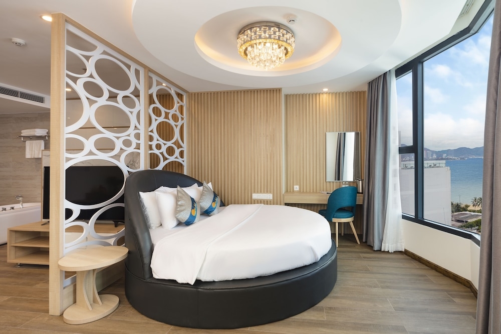 ビーチ / オーシャン ビュー