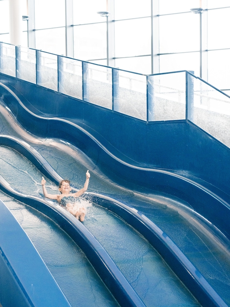 ウォータースライド