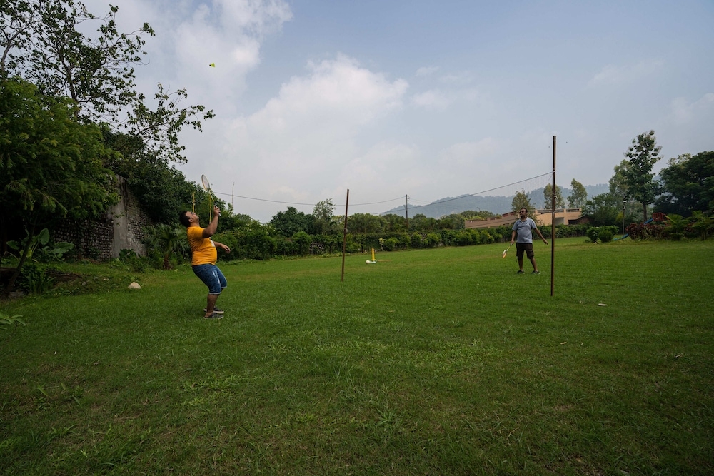 子供用の遊び場 - 屋外
