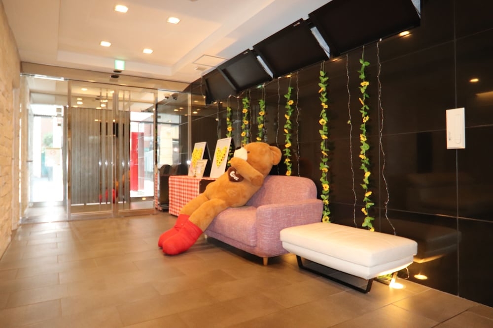 ロビーラウンジ