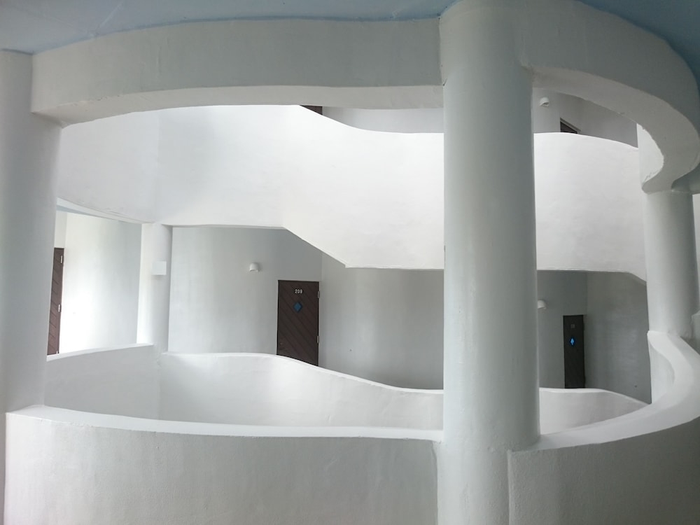 内部エントランス