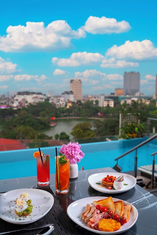 プールサイドバー