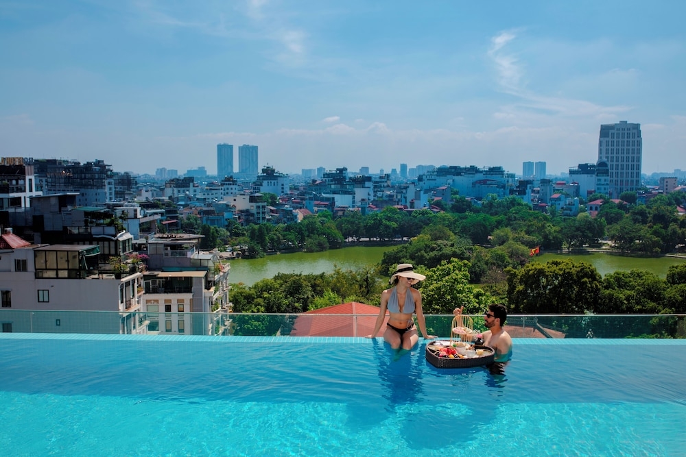 インフィニティ プール