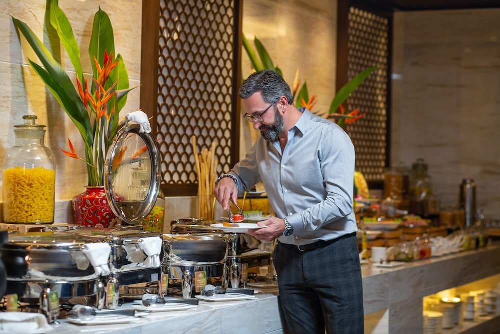 朝食ビュッフェ